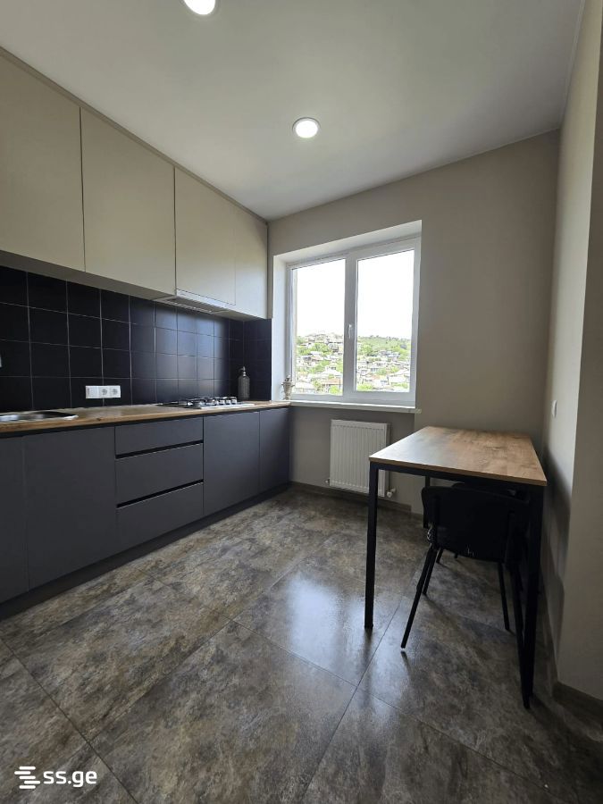 bezhanishvili st. 14 - 3 rooms