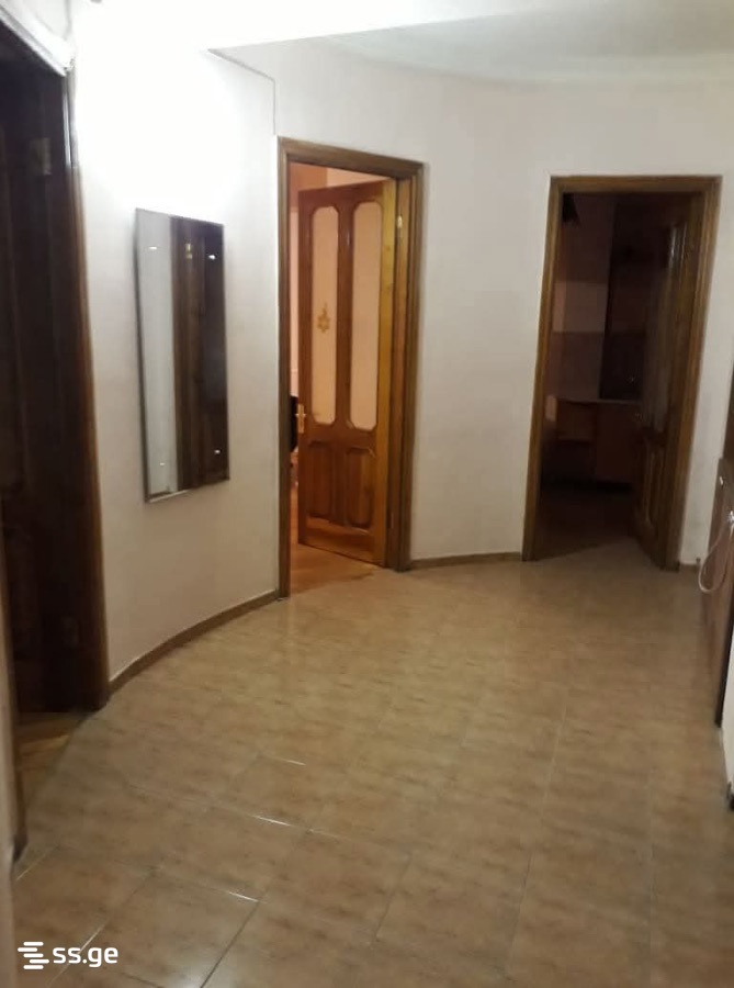 s. chikovani st. - - 3 rooms