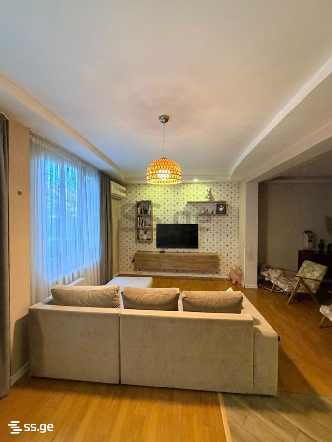79 - 3 rooms