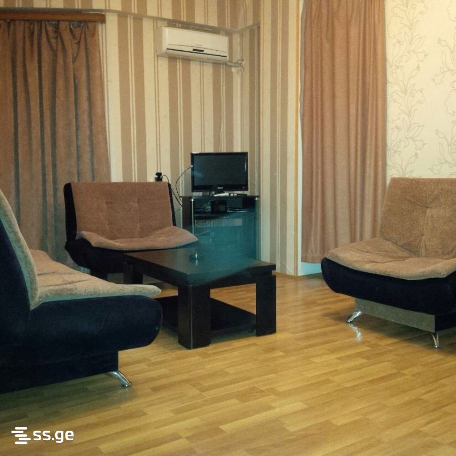 17 Shindiseli gmiri st. - 3 rooms