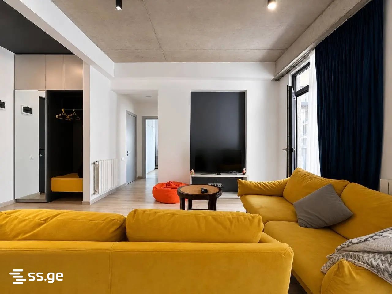 Politkovskaya St (jikia st.) 32 - 3 rooms