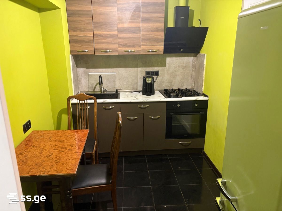 s. cincadze st 38 - 3 rooms