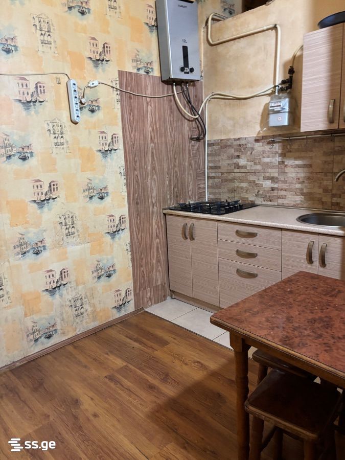 D.Kifiani st. 21 - 3 rooms