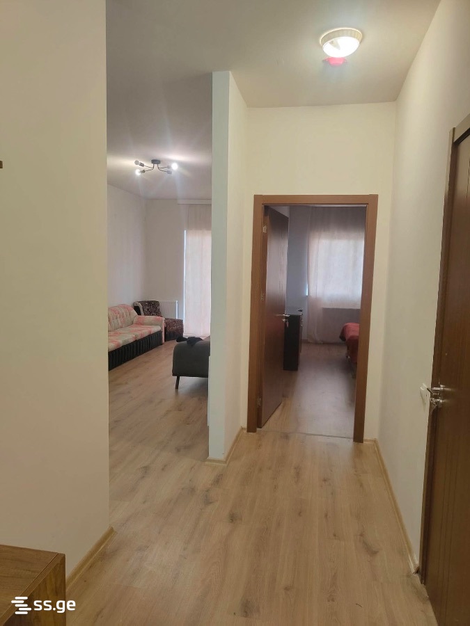 3 - 2 rooms