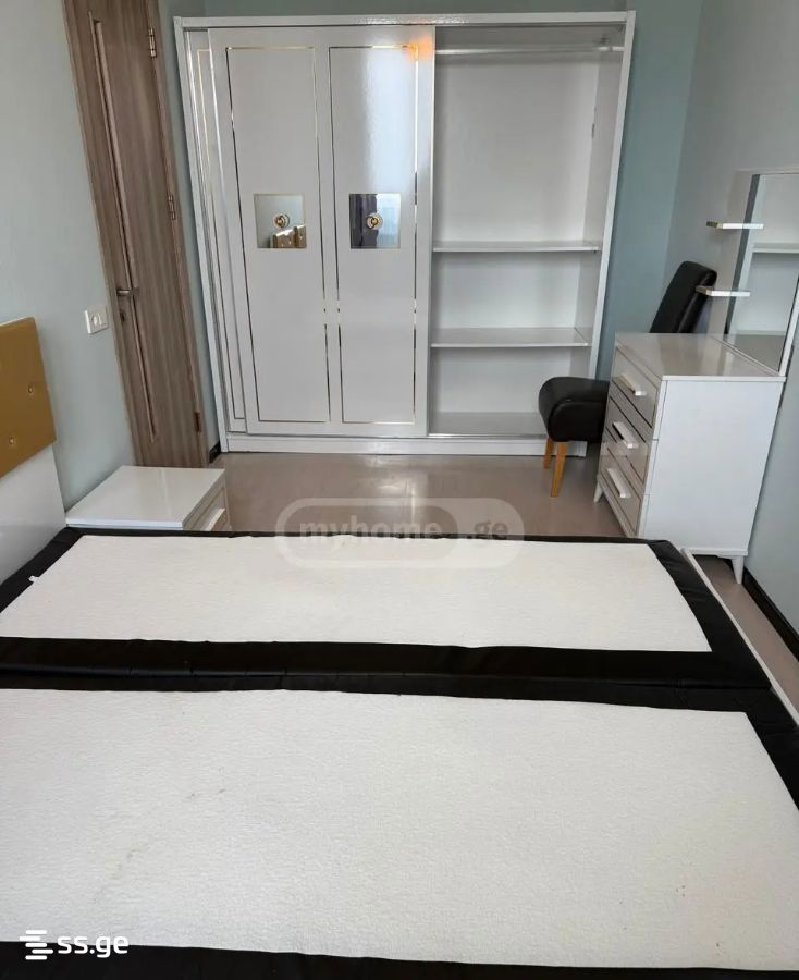 Olive st. - 2 rooms
