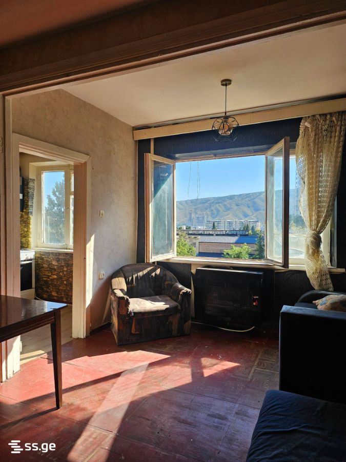 Lobjanidze st. 4 - 3 rooms