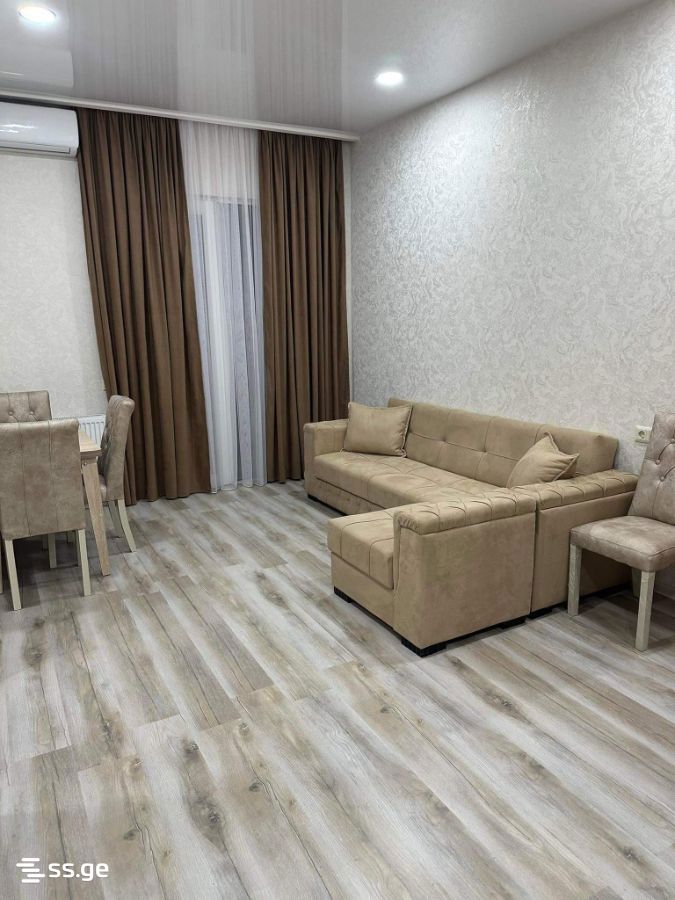 Farsadani st. 9 - 3 rooms