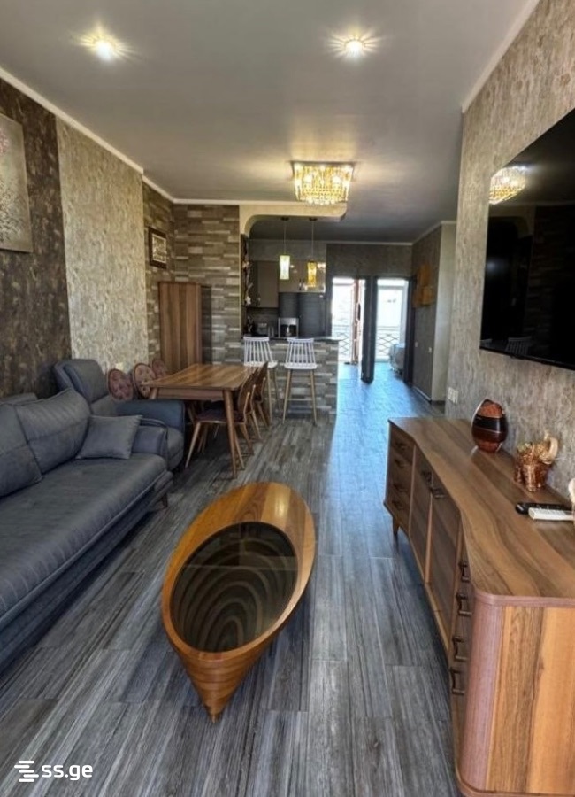 Khimshiashvili st. 20 - 4 rooms