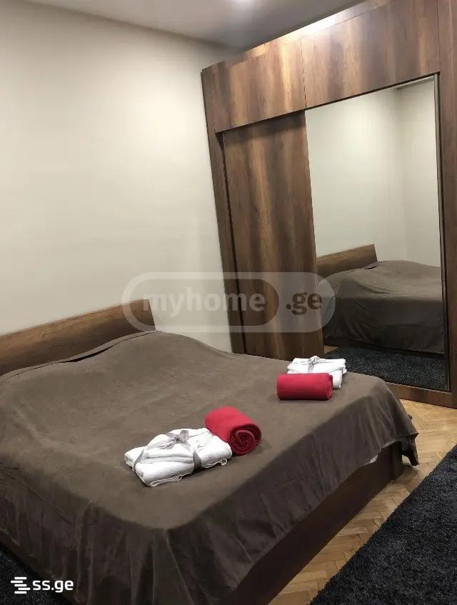 Archil Sulakauri St. - 4 rooms