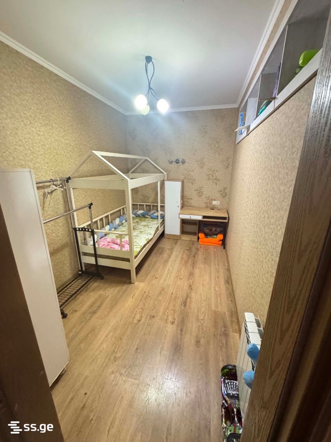 Sh. Rustaveli Ave. 34 - 3 rooms