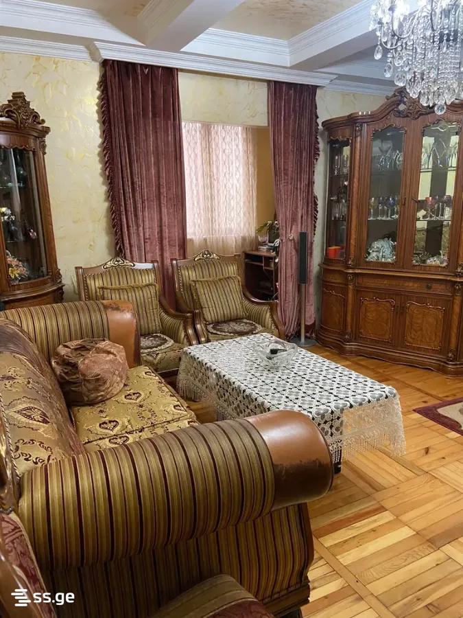 Leonidze st. 4 - 2 rooms