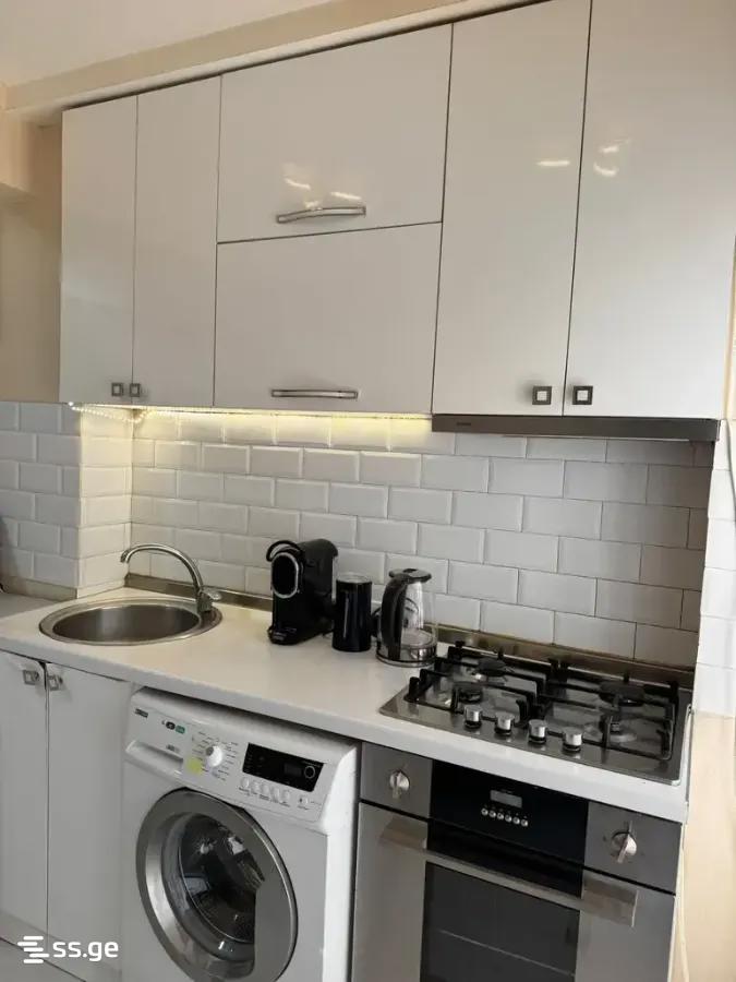 Chiladze st. - 4 rooms