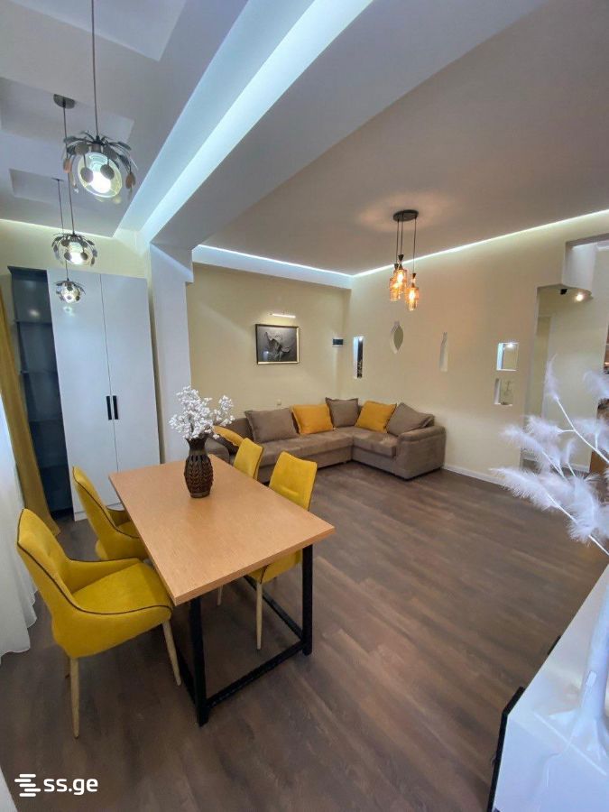sairme st. - 2 rooms