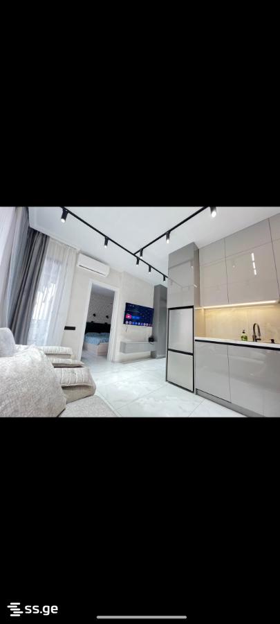 Shaumian St. 10 - 2 rooms