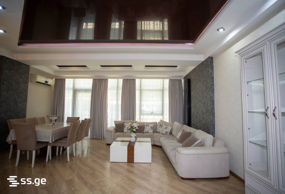 Khimshiashvili st. 1 - 3 rooms