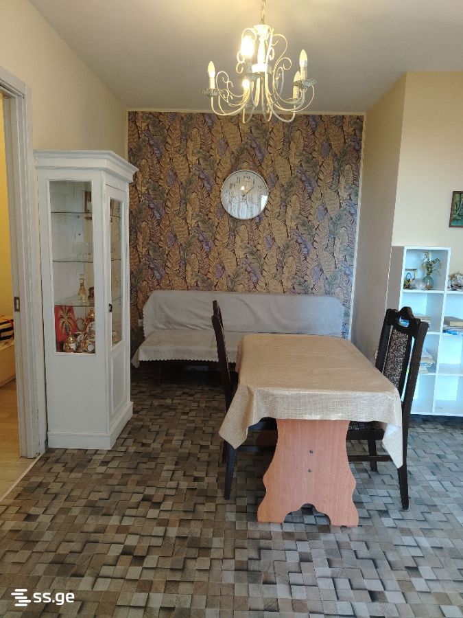 1 - 3 rooms