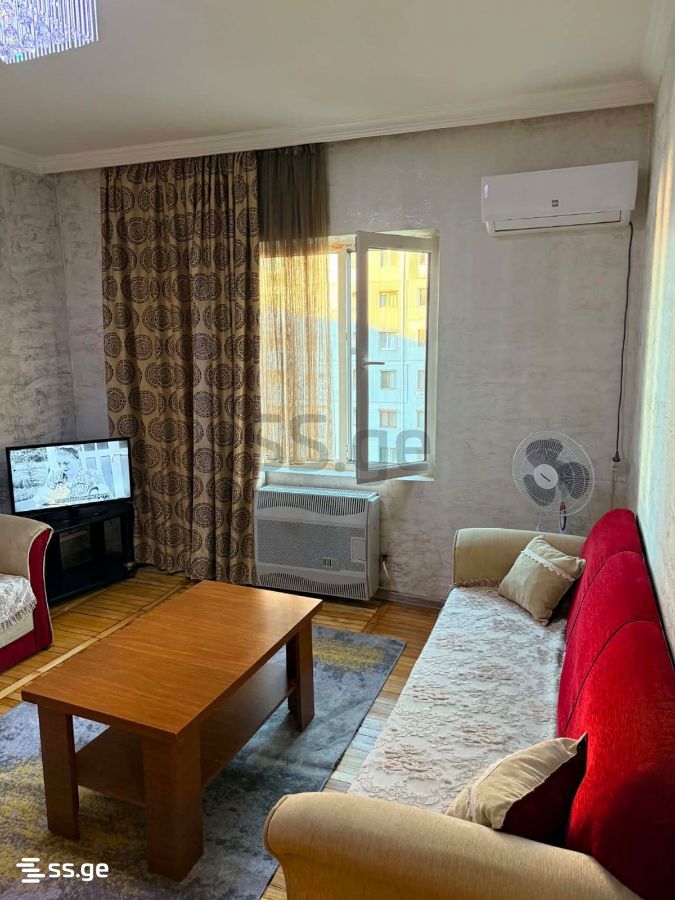 Besik St. 49 - 3 rooms