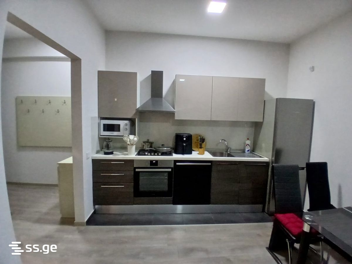 Kazbegi avenue 25 - 2 rooms