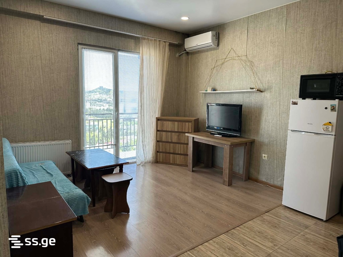 Farsadani st. 9 - 2 rooms