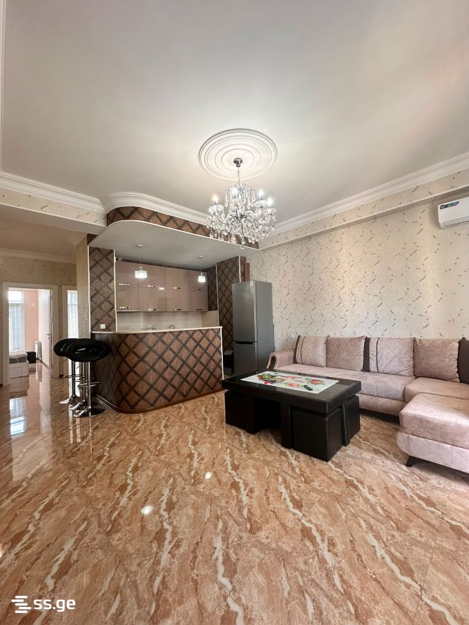 chkondideli st. 22 - 3 rooms