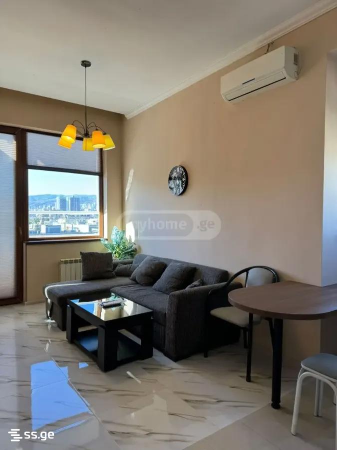 bakhtrioni st. 9 - 2 rooms