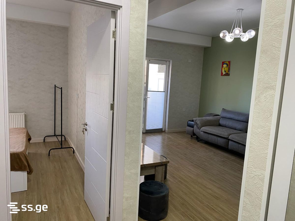 chkondideli st. 34 - 2 rooms