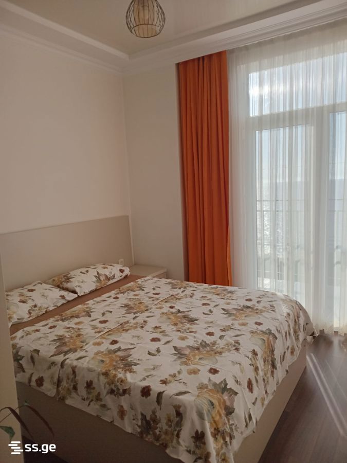 Tamar Mepe Avenue 1 - 2 rooms