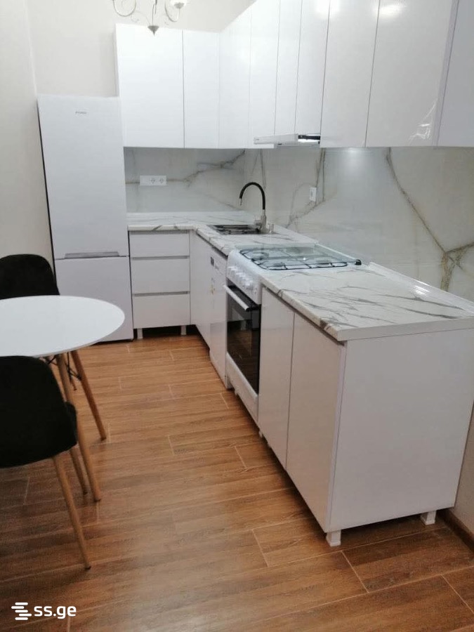 10 - 2 rooms