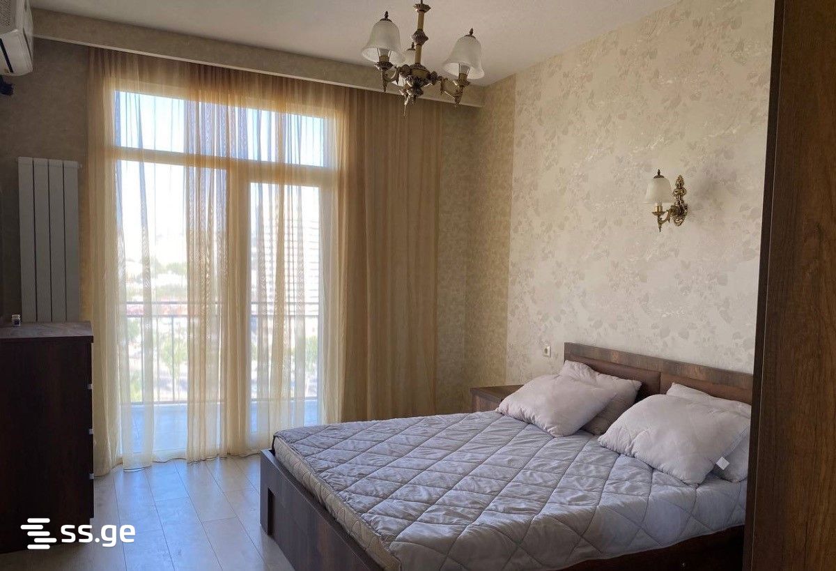 A. Bakradze st. - 3 rooms