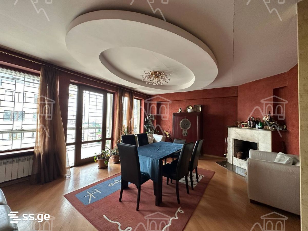 gagarin st. 14 - 4 rooms