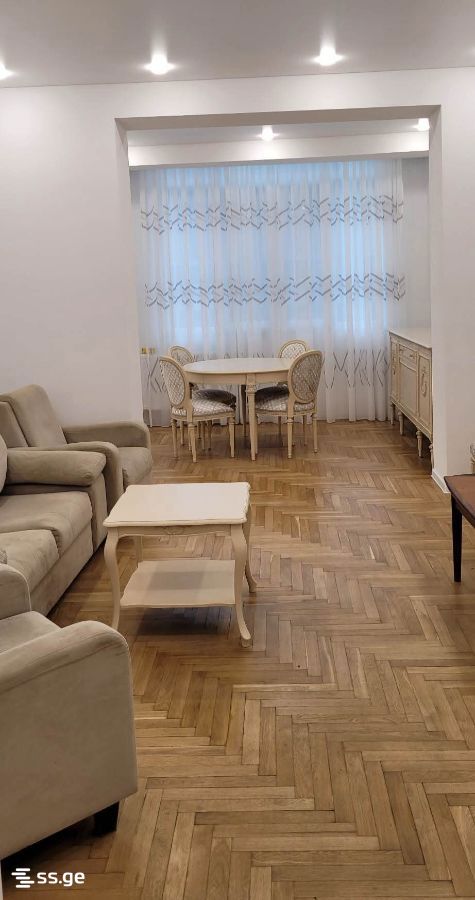 Vazha-Pshavela st. 5 - 3 rooms