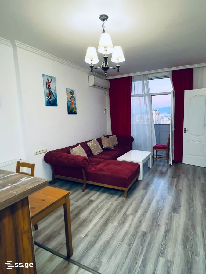 32 - 3 rooms