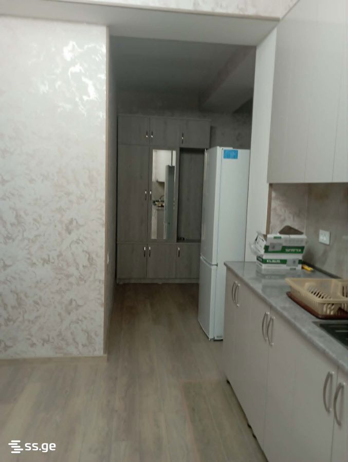 5 - 3 rooms