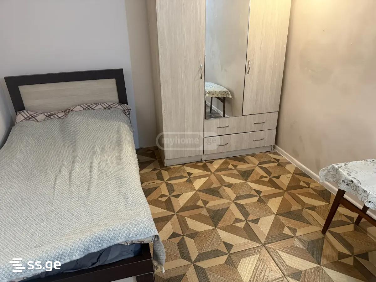 ietim gurji st. - 1 rooms