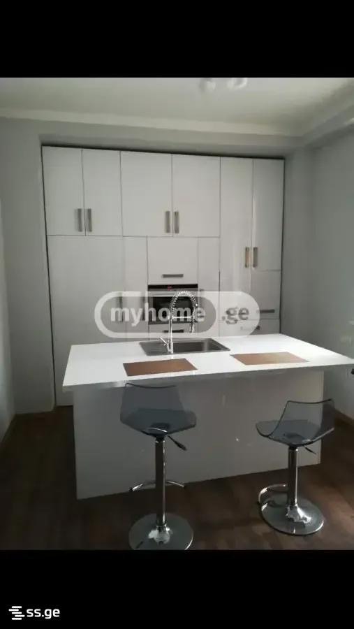 makashvili st. - 4 rooms