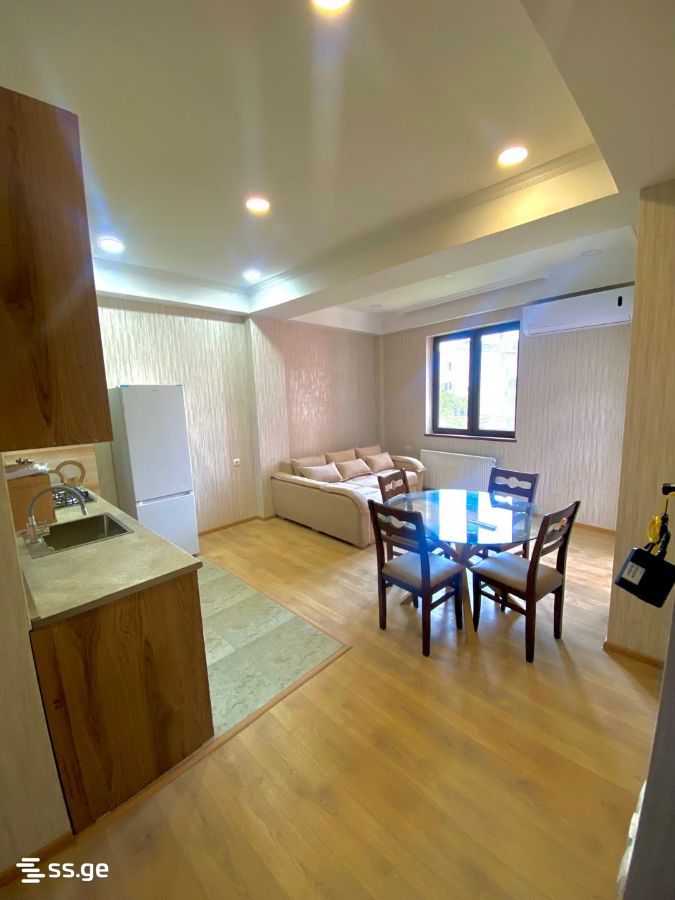 gogebashvili st. 30 - 4 rooms