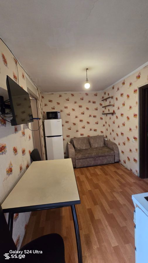 poti st. 1 - 3 rooms
