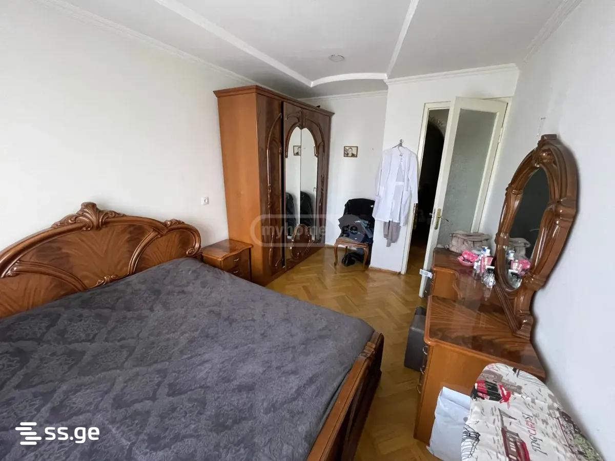 pekini st. 25 - 3 rooms