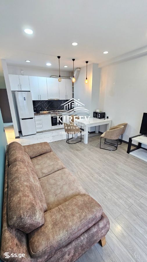 Kh. Akhvlediani st. 3 - 3 rooms