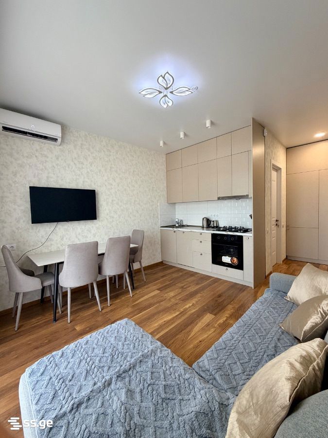 chkondideli st. 28 - 2 rooms
