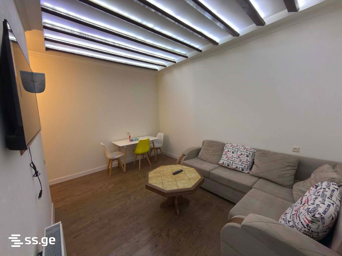 Mirian Mephe st. 0 - 3 rooms