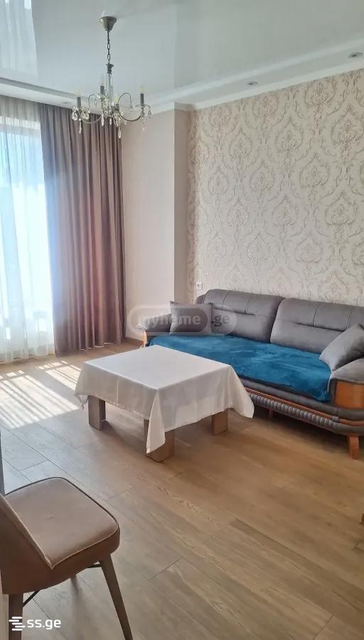 chkondideli st. 111 - 3 rooms