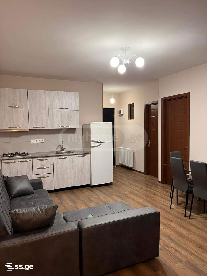 Holy Martyr Vasilisko st. - 3 rooms