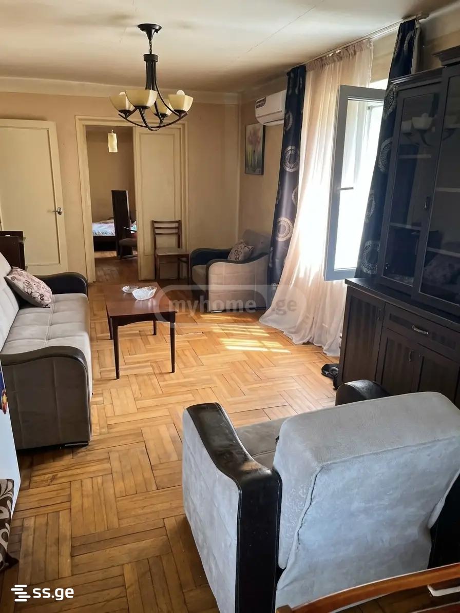 kavtaradze st. 49 - 3 rooms