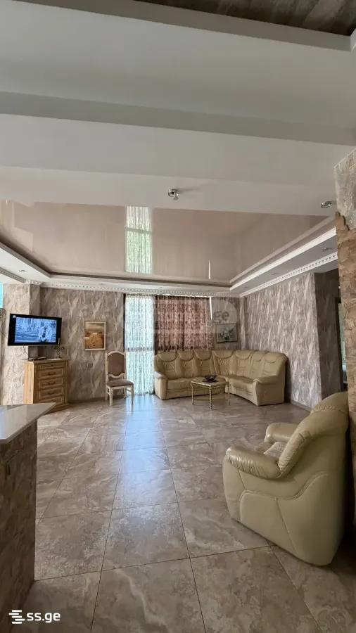 gagarin st. - 3 rooms