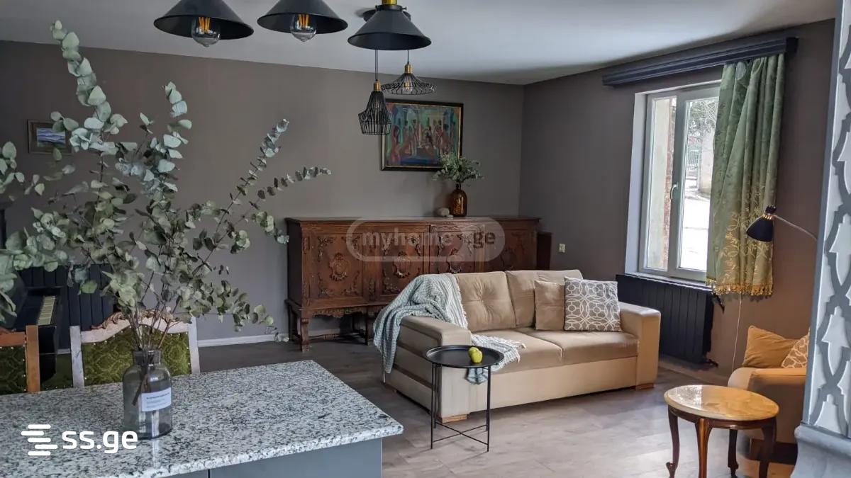 general kvinitadze st. - 3 rooms