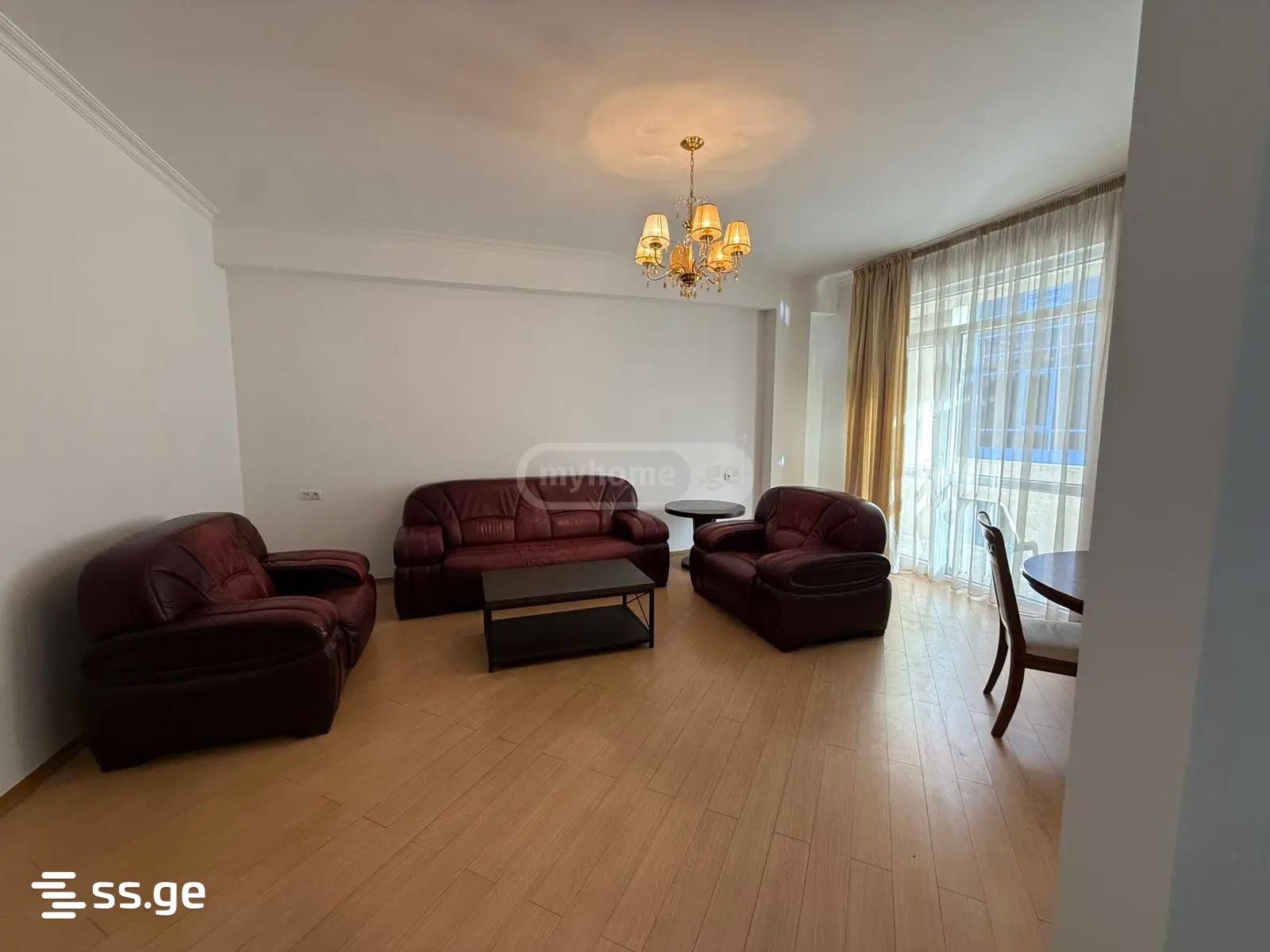 barnovi st. - 3 rooms