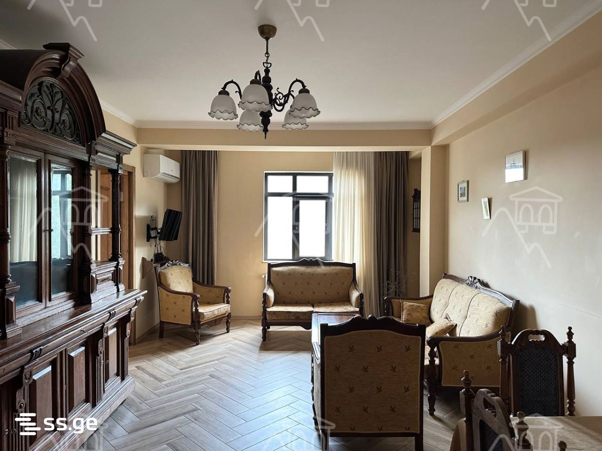 u. chkheidze st. 12 - 3 rooms