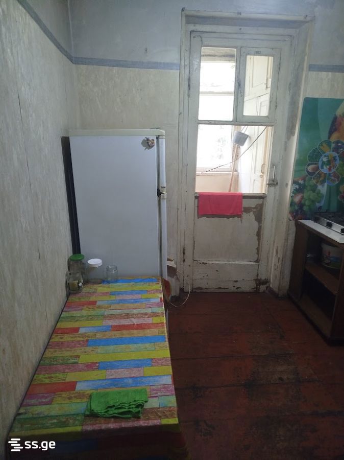 khizanishvili st. 16 - 1 rooms