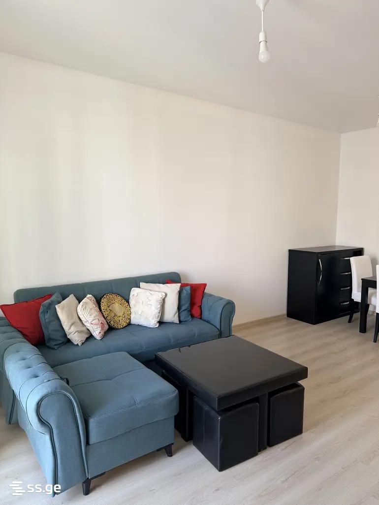 Bob walsh st. - 3 rooms